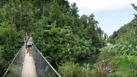 新西兰的九条顶级步道(The New Zealand Great Walks)简介